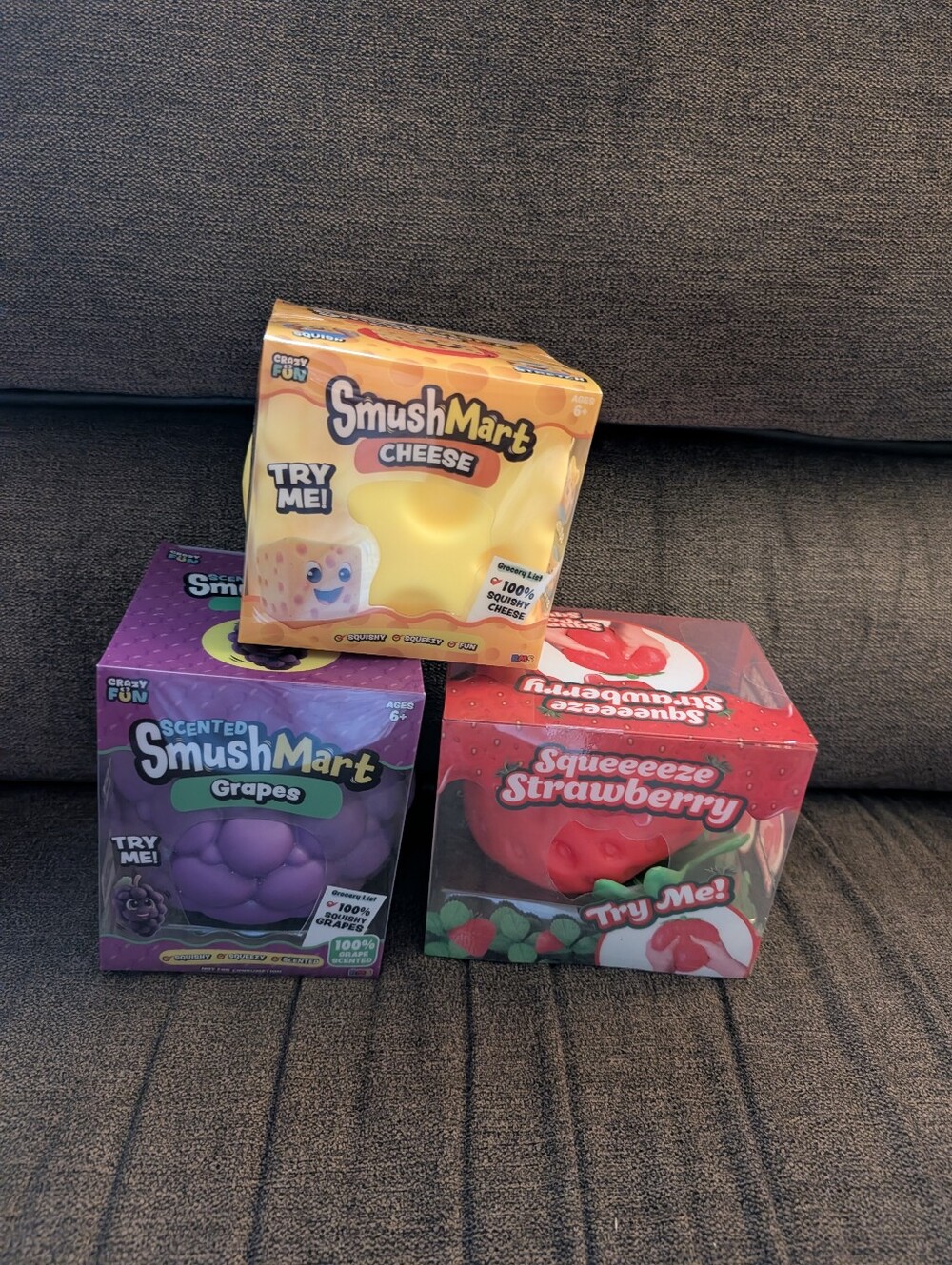 Smushmart Strawberry, Cheese & Scented Grapes